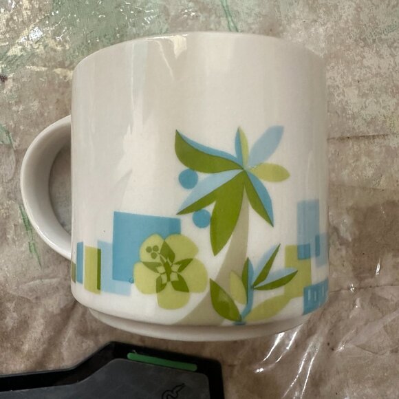 Starbucks Waikiki Hawaii You Are Here Coffee Mug 2017 White Lime Green Pineapple - Picture 2 of 5
